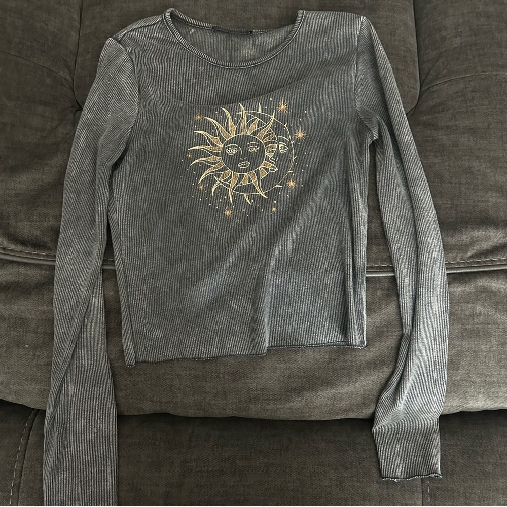 Dark Gray long sleeve crop top